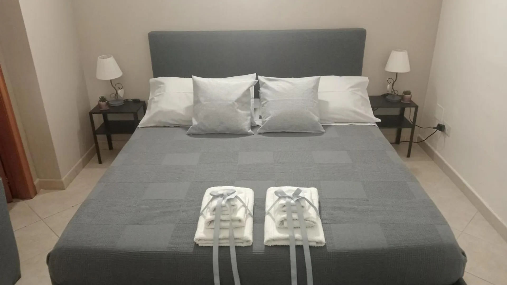 カターニアClemamhouseアパートメント イタリア